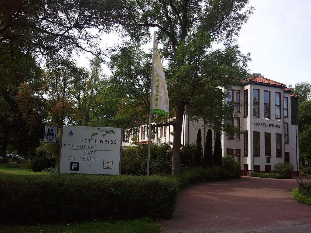 Hotel Weiss Angermunde Exterior foto